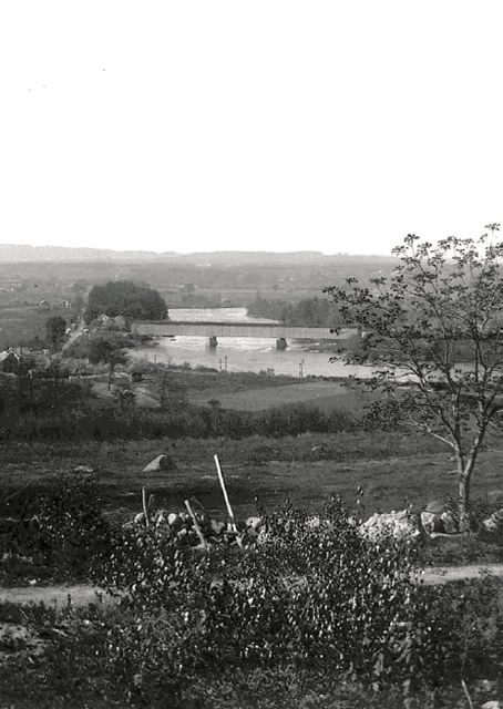 A bridge over the Merrimack River, circa 1890